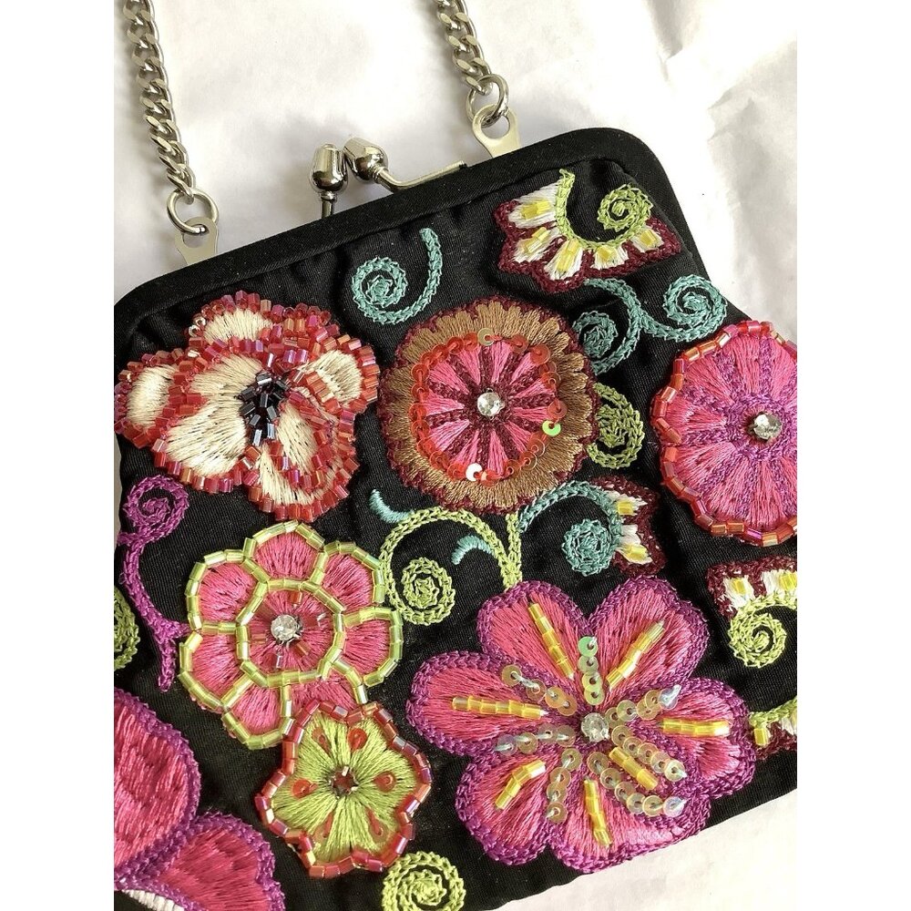 Vera Bradley 25th Anniversary Small Beaded Purse Floral Embroidery Kiss Lock - Picture 2 of 8